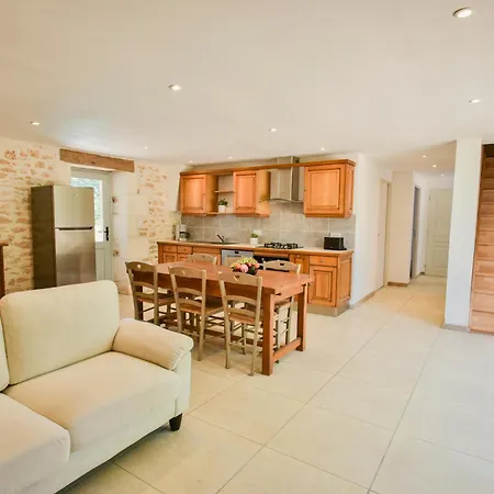 בית נופש La Grange Montcabrier (Lot)